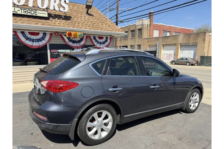 $3899 : 2010 EX35 Journey image 4