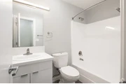 $1000 : Habitación en renta Westminste thumbnail