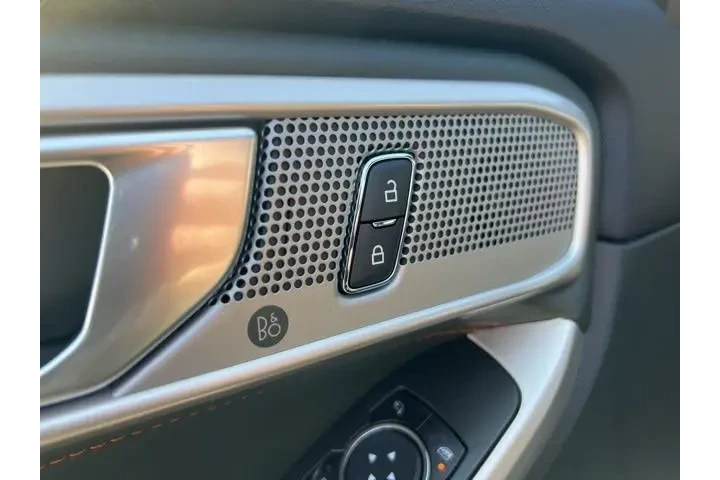 $37102 : Ford Explorer 2023 AWD Timbe image 8