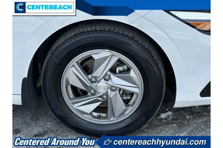 $17998 : Hyundai ELANTRA 2024 SE 4dr image 7