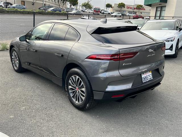 $26000 : Used 2020 I-PACE S AWD for sa image 7