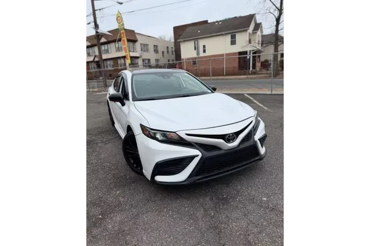 2021 TOYOTA CAMRY2021 TOYOTA image 4