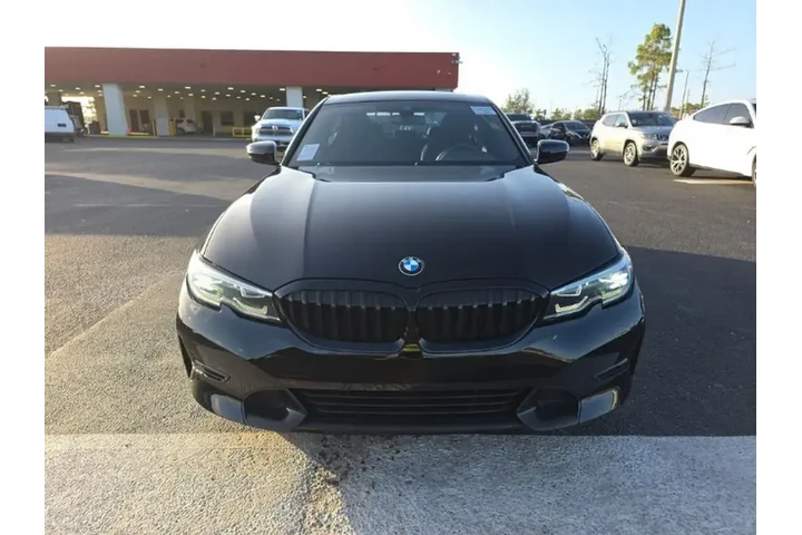 $22990 : BMW 3 Series 2021 330i 4dr S image 2