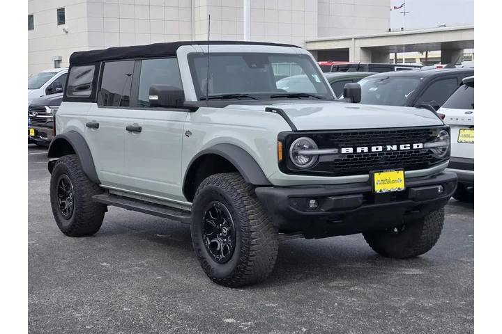 $39887 : Ford Bronco 2022 4x4 Base Ad image 3