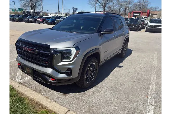 $39900 : GMC Terrain 2026 4x4 AT4 4dr image 2