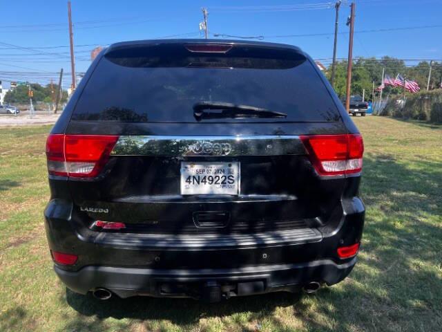 $15495 : 2011 Grand Cherokee Laredo X image 5