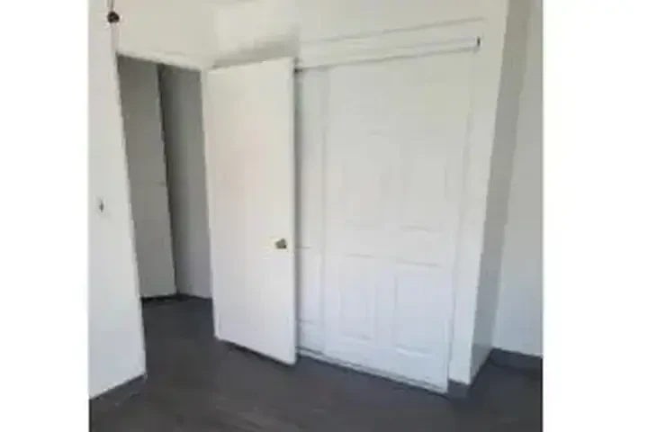 $1200 : SINGLE EN BALDWIN PARK image 2