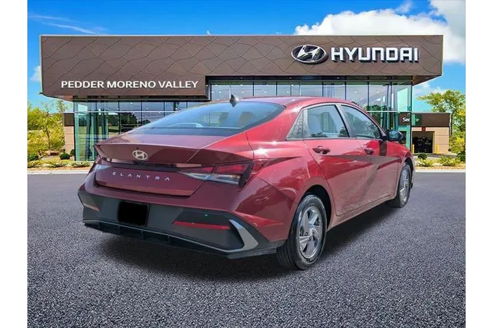 $20423 : Hyundai ELANTRA 2025 SE 4dr image 3