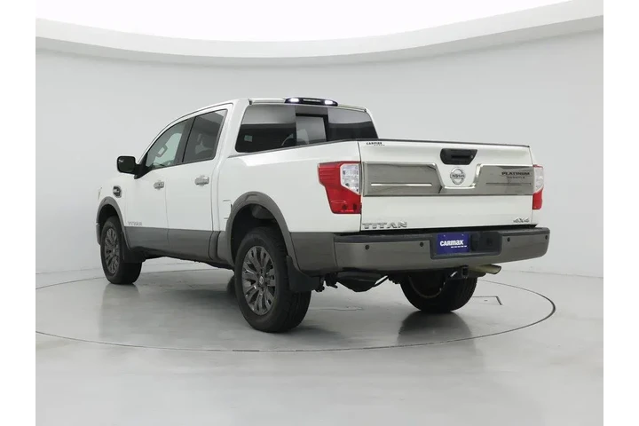 $28998 : Nissan Titan 2017 4x4 Platin image 2