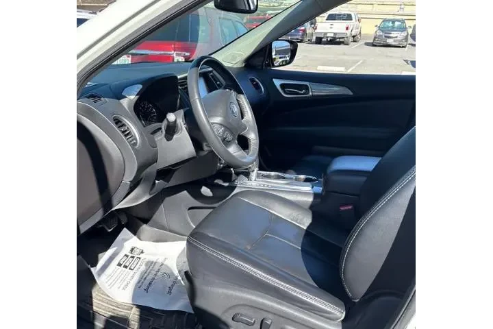 $16800 : Nissan Pathfinder 2017 S 4dr image 6