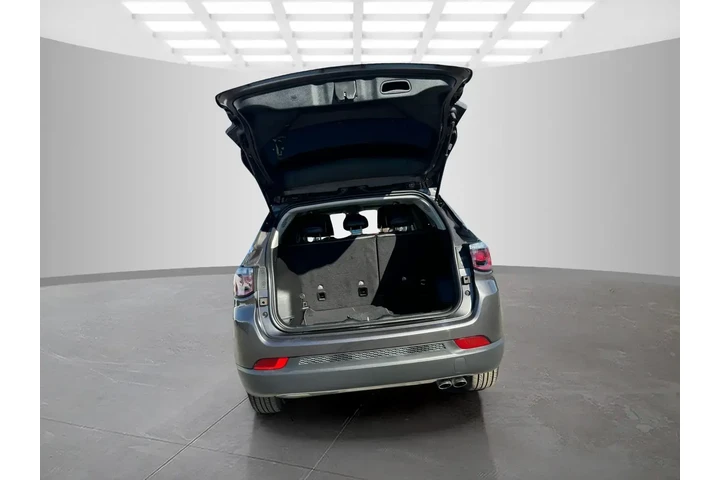 $22800 : Jeep Compass 2022 4x4 Limite image 5