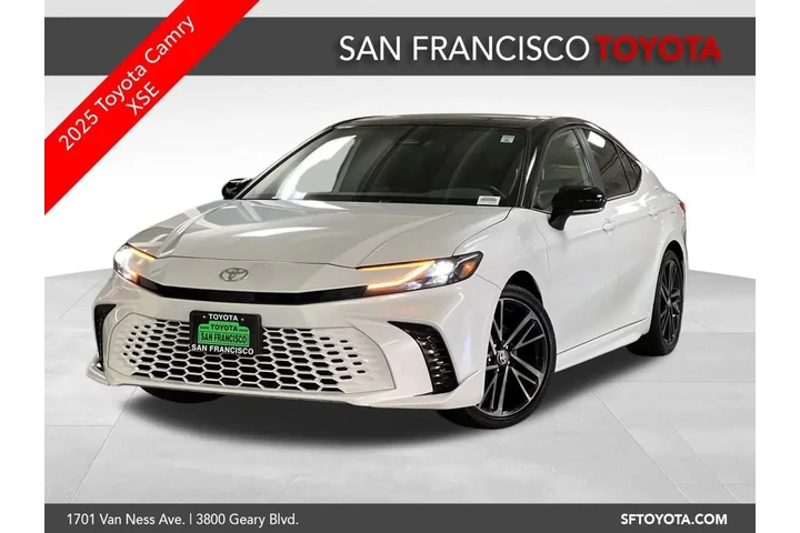 $33988 : Gold Certified2025 Camry XSE image 1