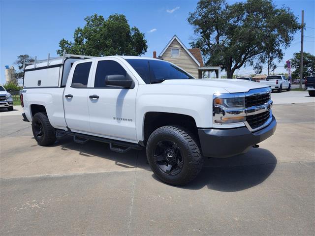 2016 CHEVROLET SILVERADO 1500 image 9