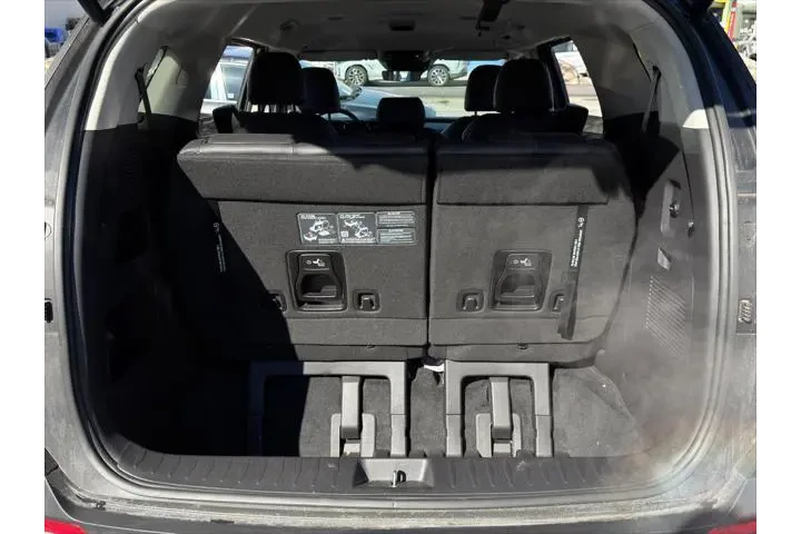 $35995 : Kia Carnival Hybrid 2025 EX image 8