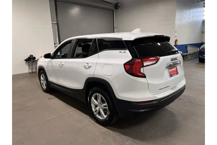 $19643 : GMC Terrain 2024 SLE 4dr SUV image 5