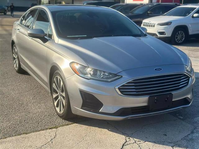 2020 FORD FUSION image 8