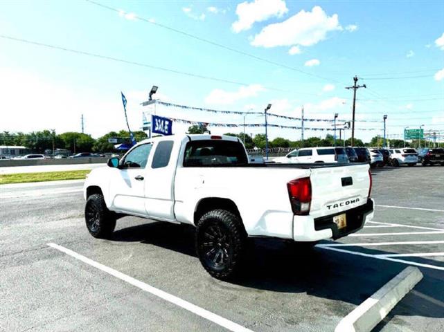 $23990 : 2020 Tacoma SR image 7