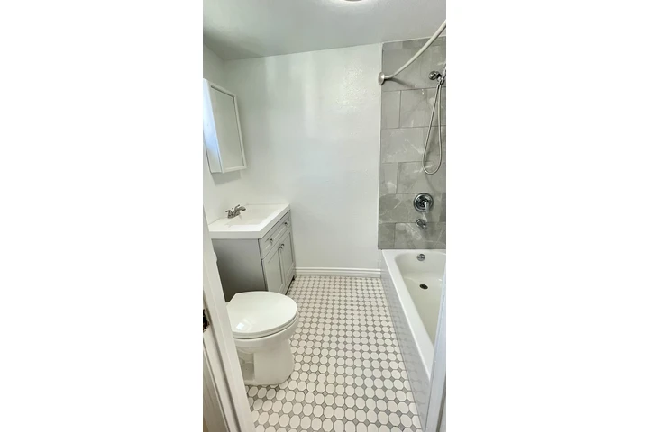 $1700 : APARTMENTO ESTUDIO NORTHRIDGE image 8