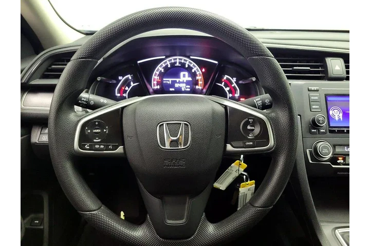 $17998 : Honda Civic 2017 LX 4dr Seda image 10