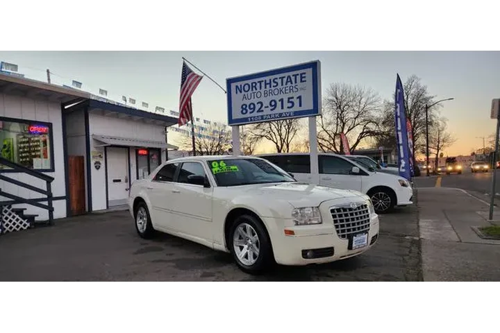 $6995 : 2006 300 image 1