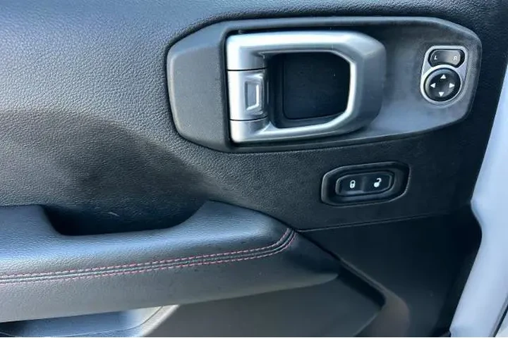 $28995 : Jeep Gladiator 2020 4x4 Rubi image 10