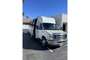 13233856621 LIMO& PARTY BUS thumbnail