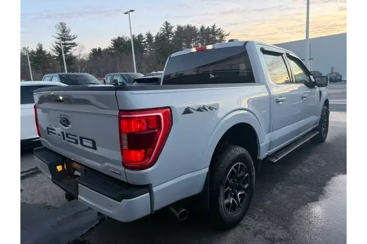 $38213 : Ford F-150 2022 4x4 XLT 4dr image 8