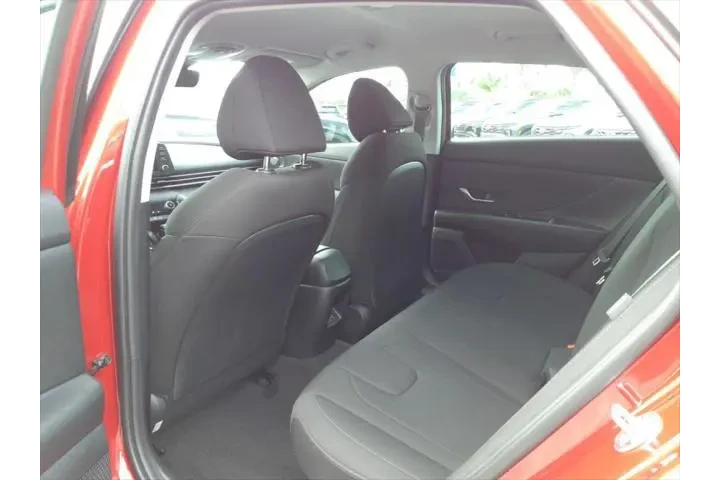 $26739 : Hyundai ELANTRA Hybrid 2025 image 8