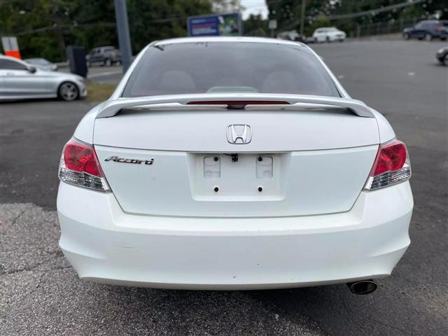 $8900 : 2010 HONDA ACCORD2010 HONDA A image 6