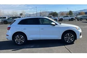 $31984 : Audi Q5 2022 AWD quattro S l thumbnail