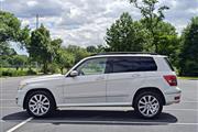 2010 GLK 350 4MATIC thumbnail