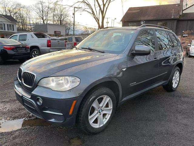 $12900 : 2013 BMW X52013 BMW X5 image 2