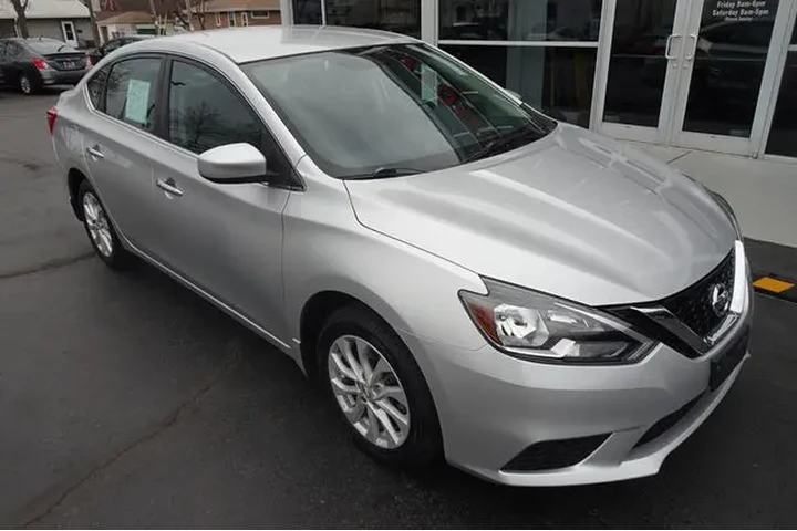 2019 Sentra image 9