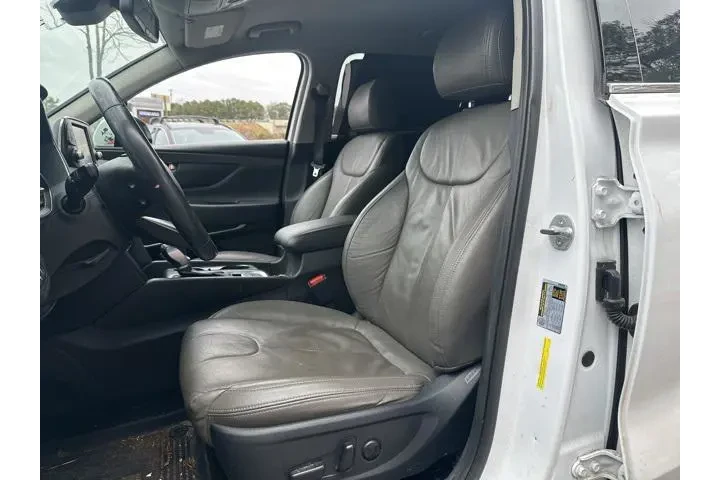 $14425 : Hyundai SANTA FE 2020 SEL 4d image 6