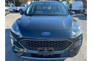 $24700 : Ford Escape Plug-In Hybrid 2 thumbnail