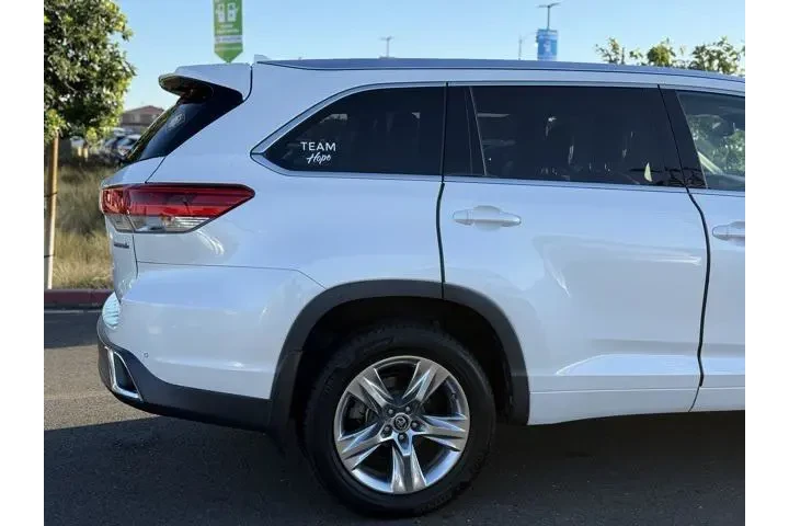 $26991 : Toyota Highlander Hybrid 201 image 9