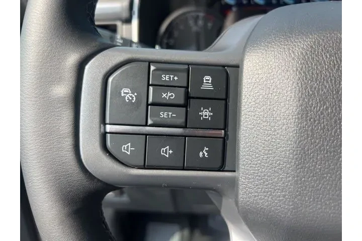 $39914 : Ford F-150 2023 4x4 XLT 4dr image 10