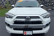 $45807 : PRE-OWNED 2022 TOYOTA 4RUNNER thumbnail