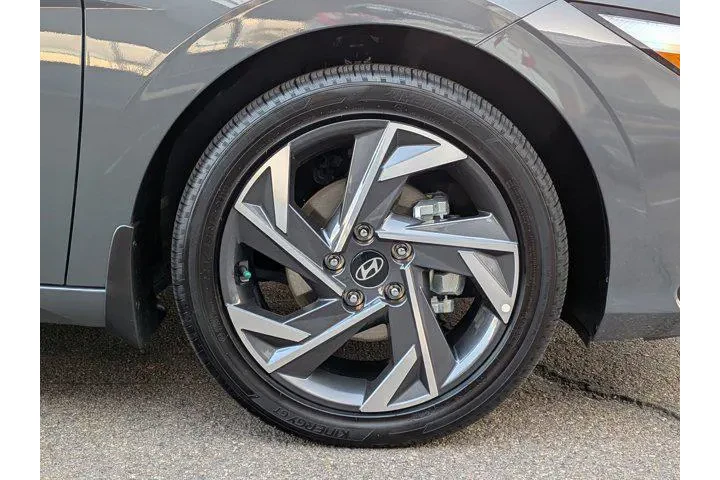 $28277 : Hyundai ELANTRA Hybrid 2025 image 7