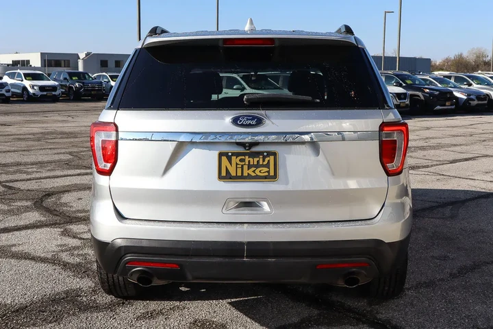 $11949 : 2017 Explorer image 5