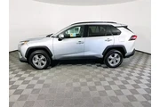 $25800 : Toyota RAV4 2024 XLE 4dr SUV thumbnail
