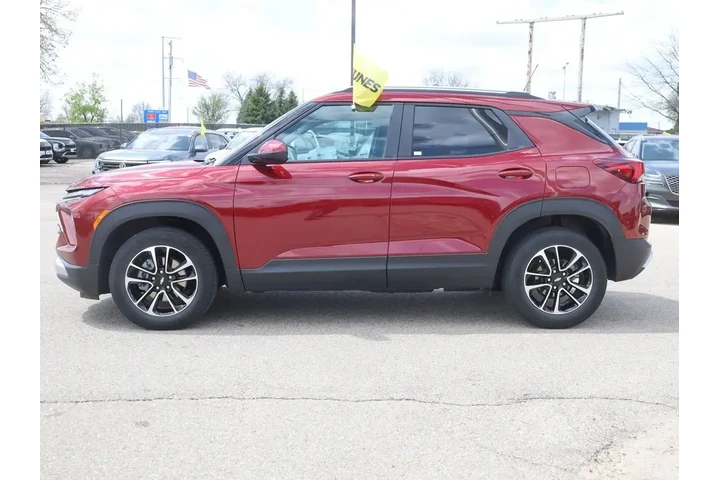$23577 : Chevrolet Trailblazer 2025 L image 6