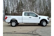 $37996 : Ford F-150 2023 4x4 XL 4dr S thumbnail