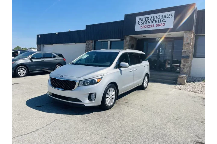 $4850 : 2018 Sedona EX image 3