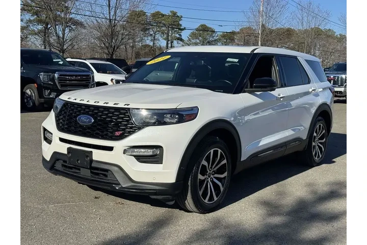$25900 : Ford Explorer 2021 AWD ST 4d image 1