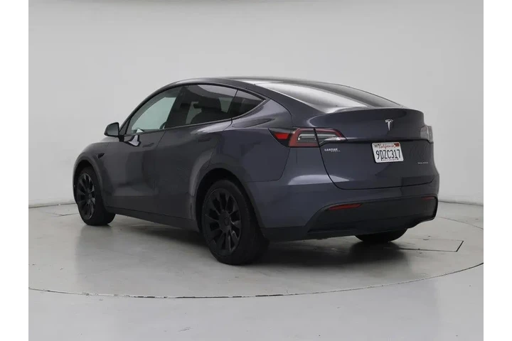 $36998 : Tesla Model Y 2023 AWD Long image 2