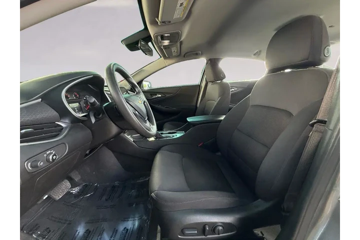 $21991 : Chevrolet Malibu 2025 LT 4dr image 10