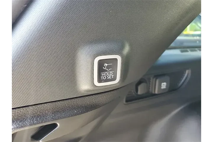 $26990 : Jeep Grand Cherokee 2023 4x2 image 9