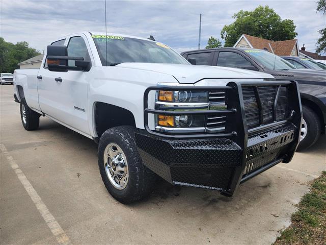 $24000 : 2018 CHEVROLET SILVERADO 2500 image 1