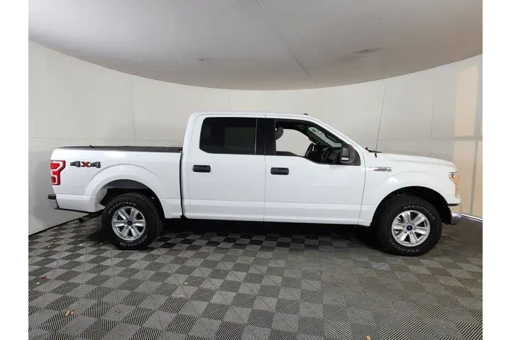 $22418 : Ford F-150 2018 4x4 XLT 4dr image 8